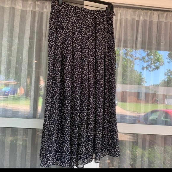 Who What Wear Dresses & Skirts - Who What Wear pleated skirt